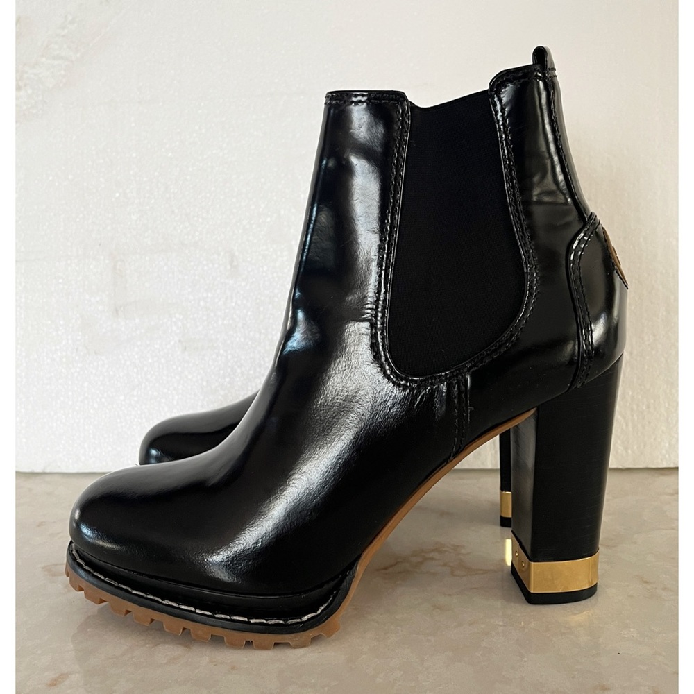 Tory Burch Virginia Black Leather High Heel Ankle Boot 6.5 New